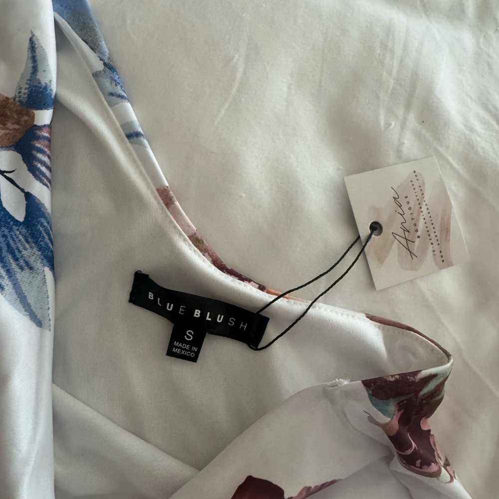 One Shoulder Floral Spring Mini Dress - Picture 6 of 8
